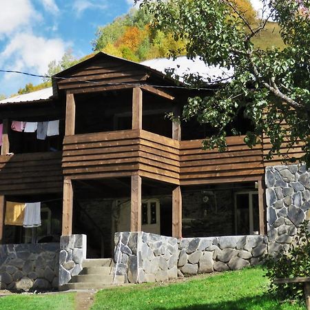 Bezengi Guest House Lalkhori Bagian luar foto