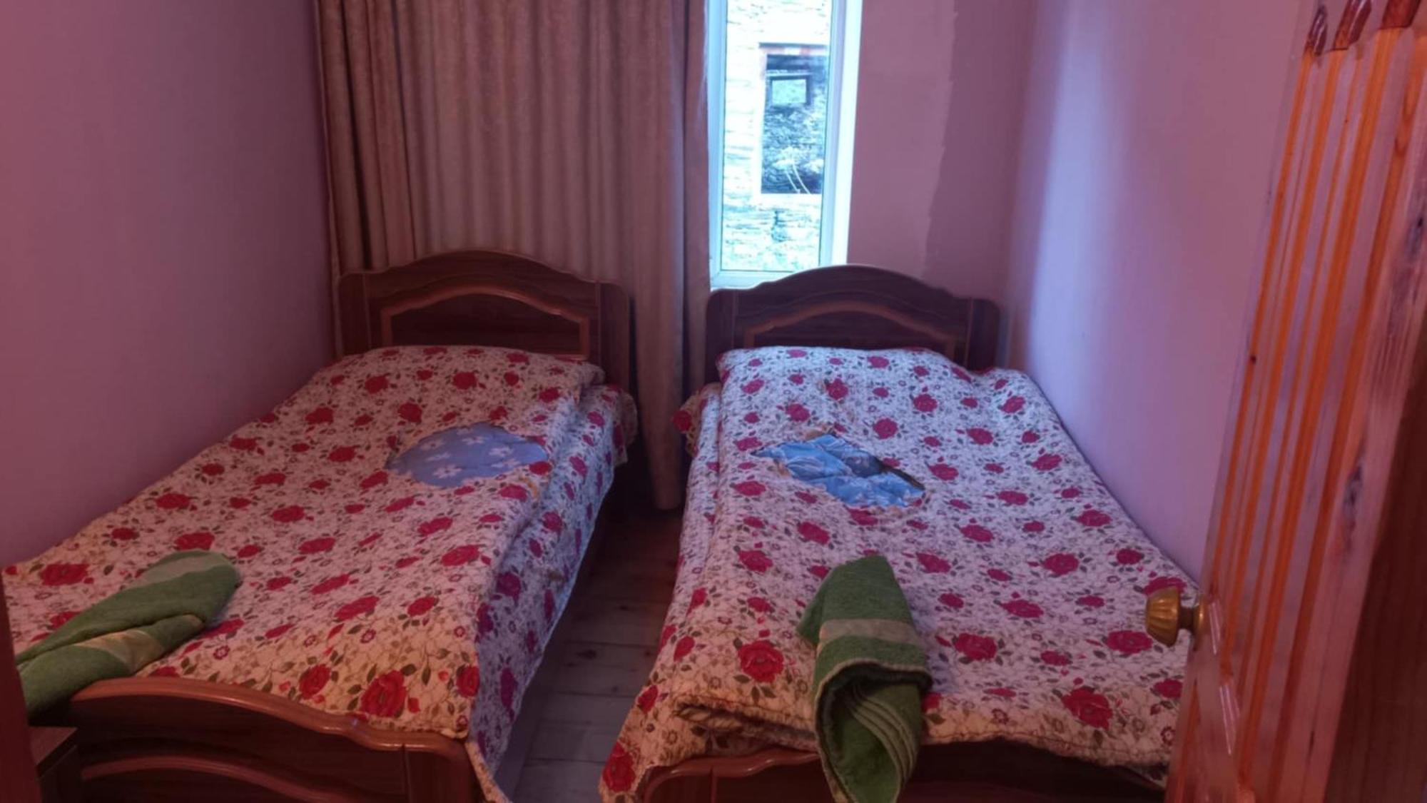 Bezengi Guest House Lalkhori Bagian luar foto